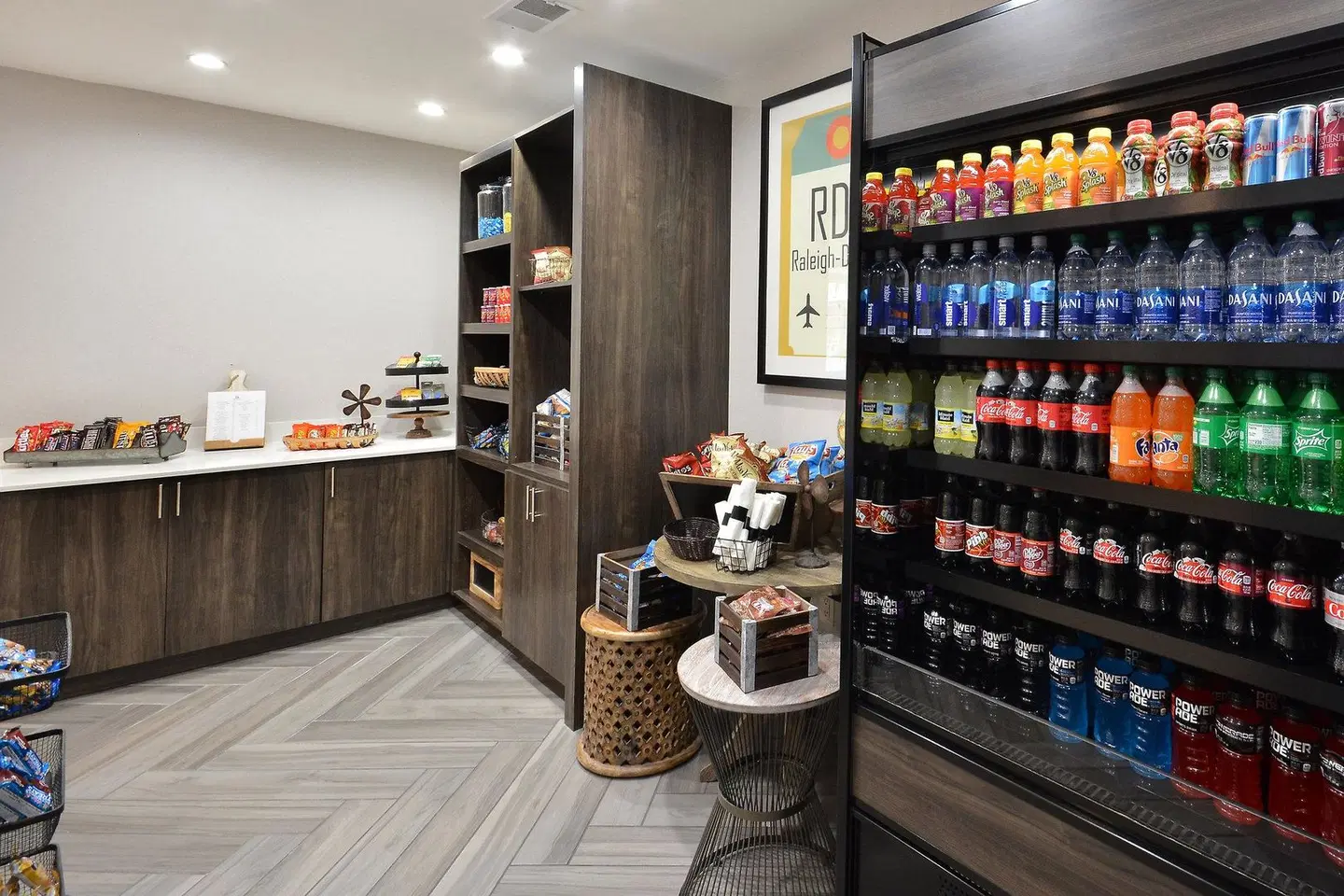Holiday Inn Raleigh-Durham Airport by IHG Bar