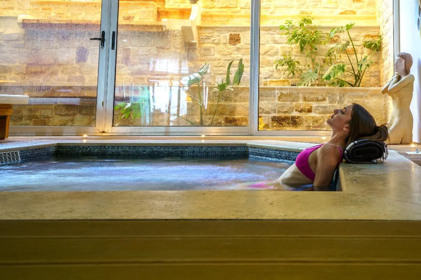 Macaris Suites & Spa HEALTH_BEAUTY