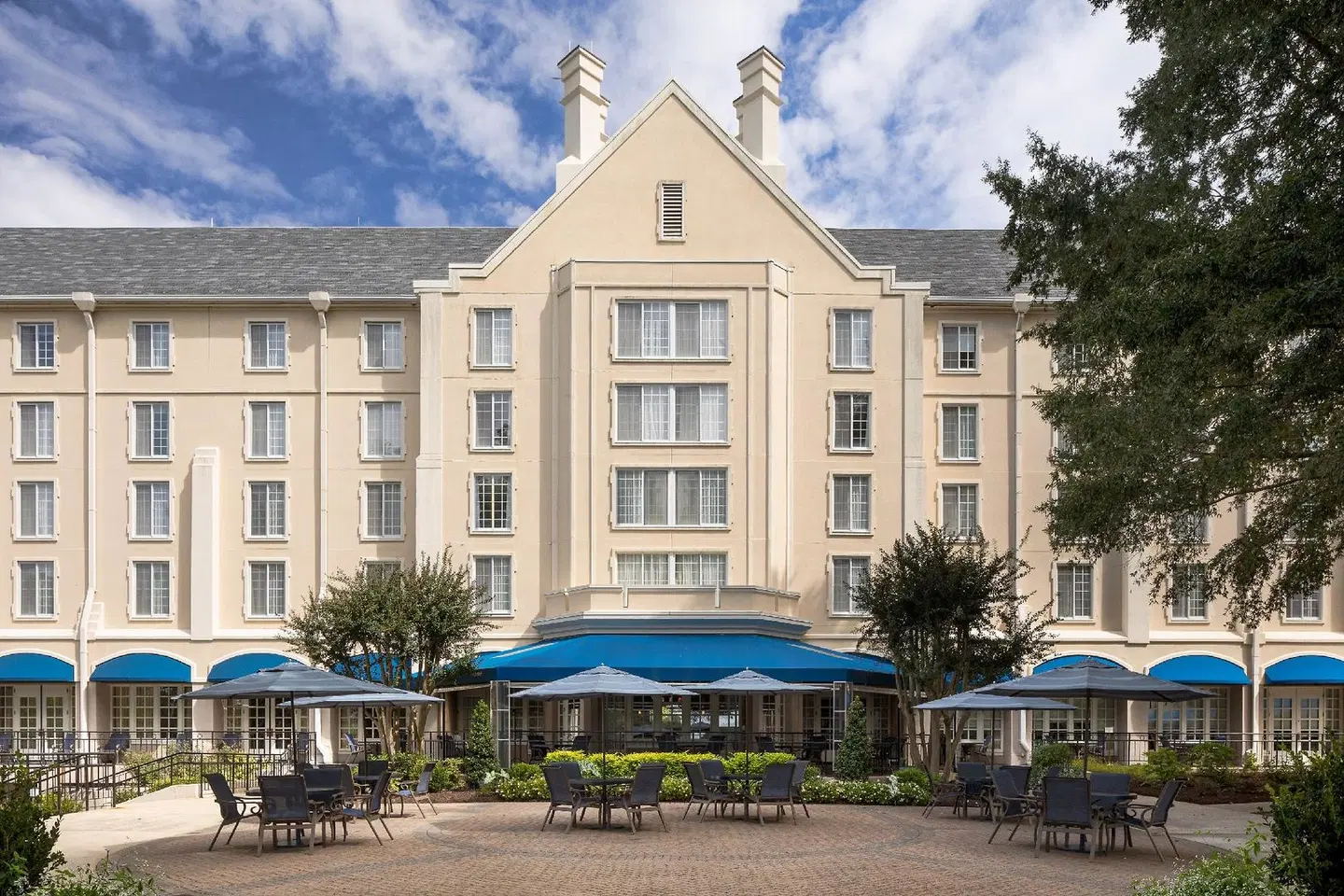 Washington Duke Inn & Golf Club EXTERIOR