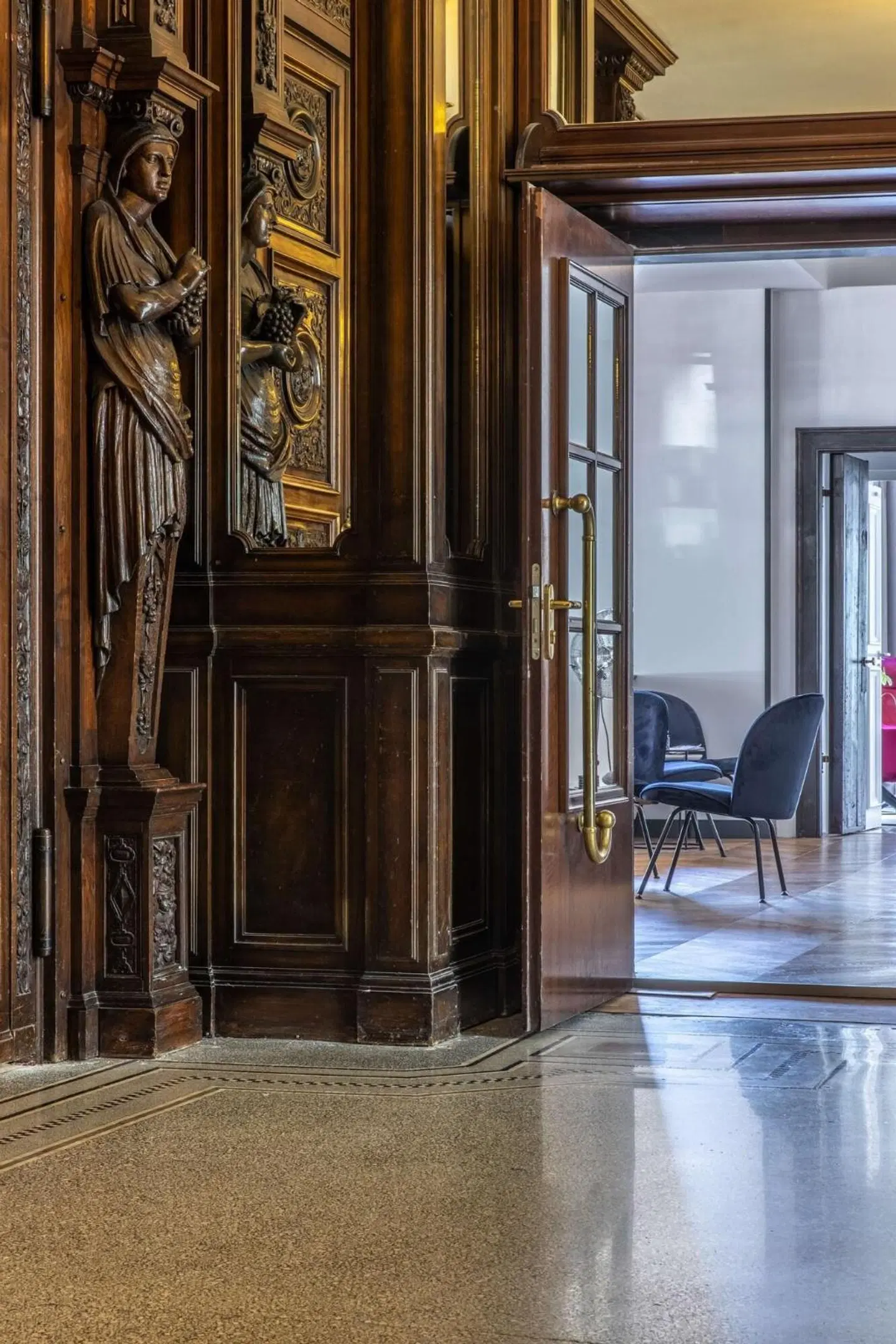 Schwarzer Bock LOUNGE_LOBBY