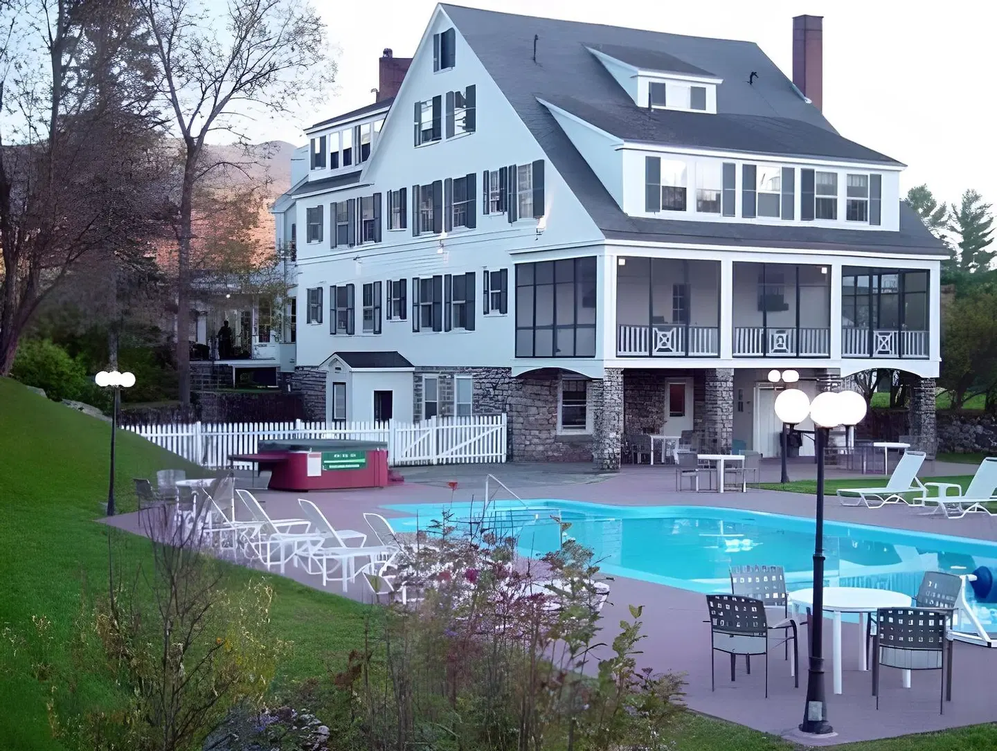 Franconia Inn OUTDOOR_POOL