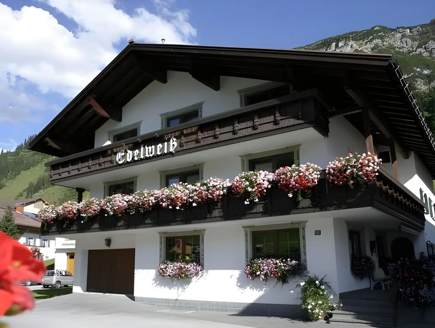Hotel Garni Edelweiss EXTERIOR