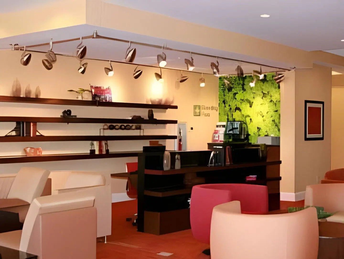 Courtyard by Marriott Statesville Mooresville/Lake Norman Bar
