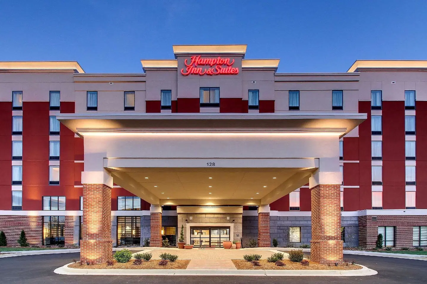 Hampton Inn & Suites Greenville Airport EXTERIOR
