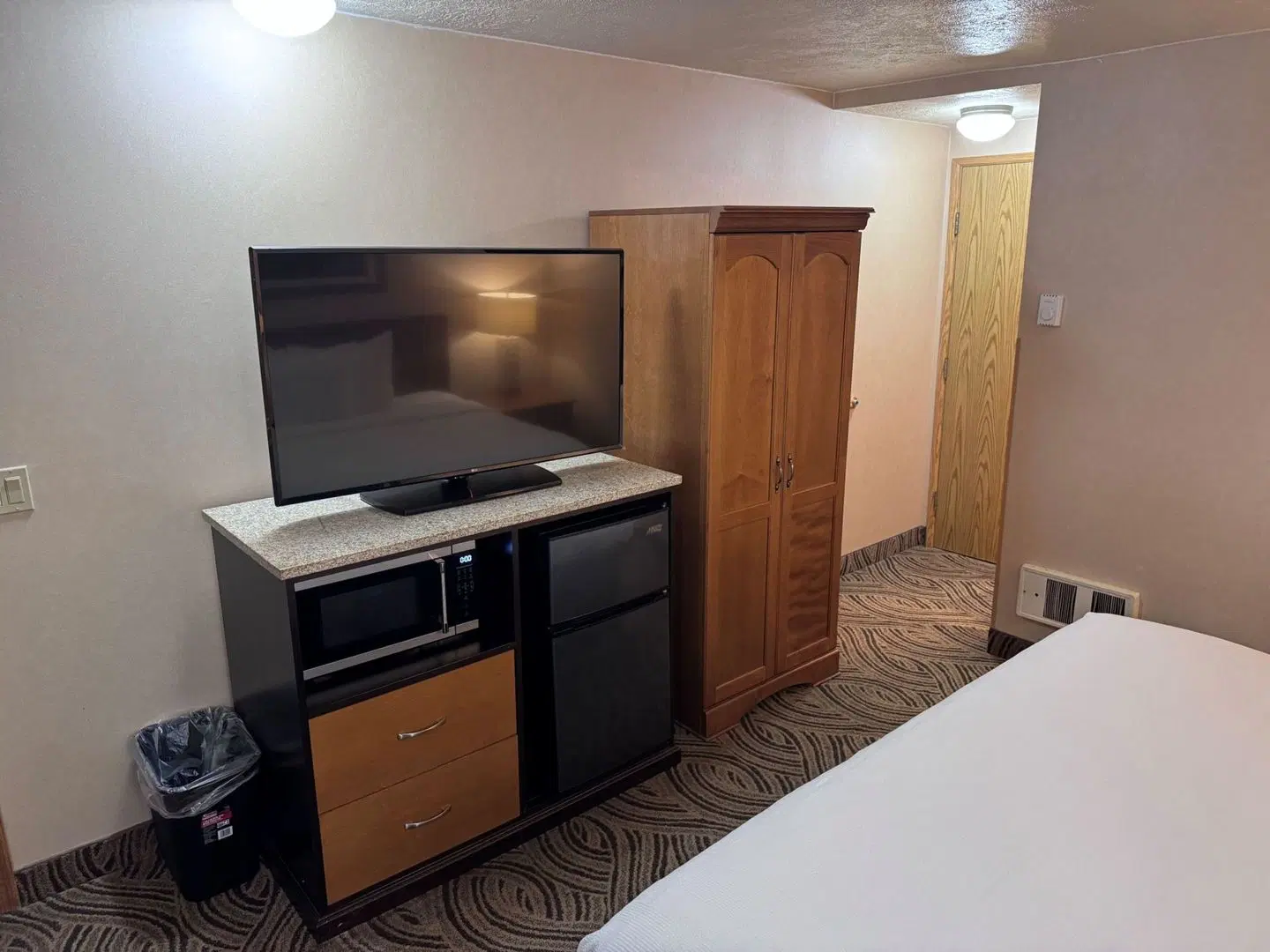 Shilo Inn Suites Seaside Oceanfront ROOM_EXAMPLE