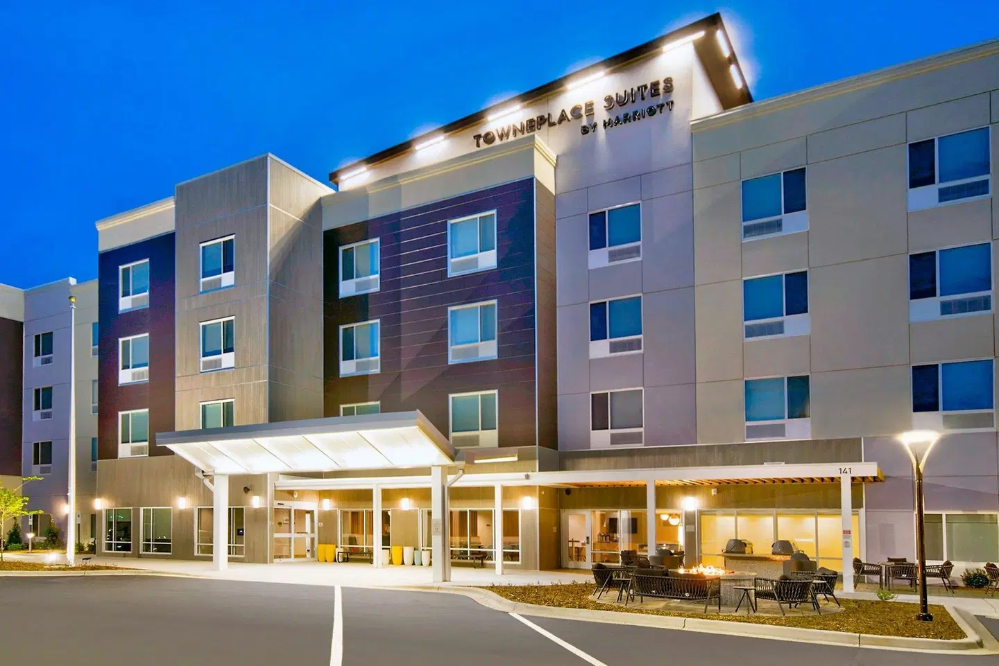 TownePlace Suites by Marriott Asheville Outlet Area EXTERIOR