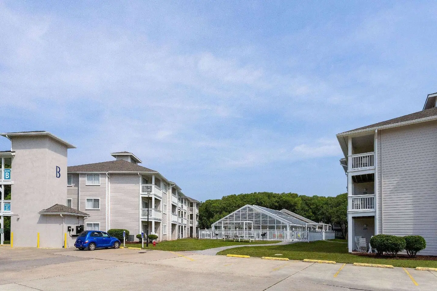 Atlantic Beach Resort, a Ramada by Wyndham EXTERIOR