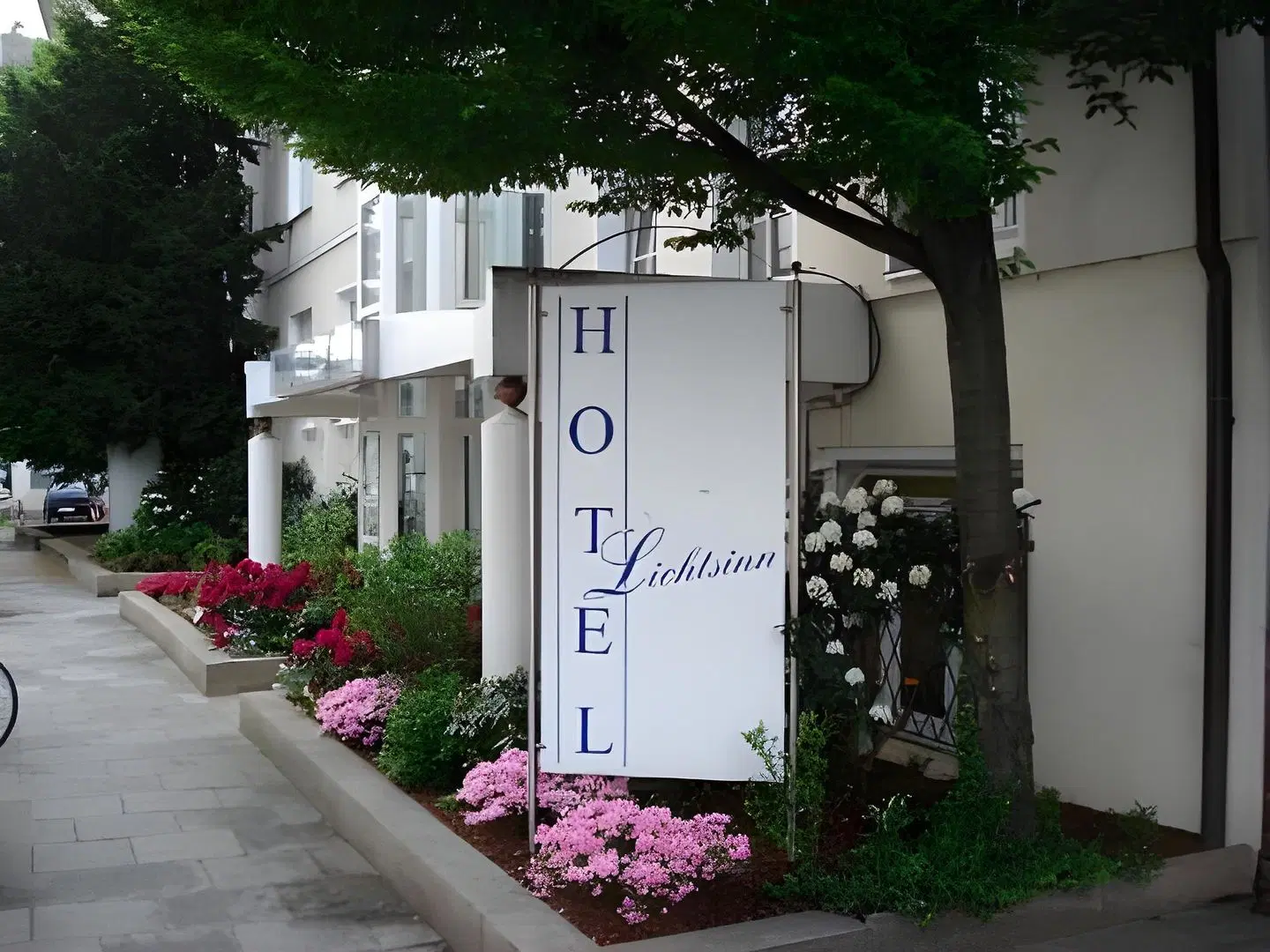 ANA Liberty, Trademark Collection by Wyndham EXTERIOR
