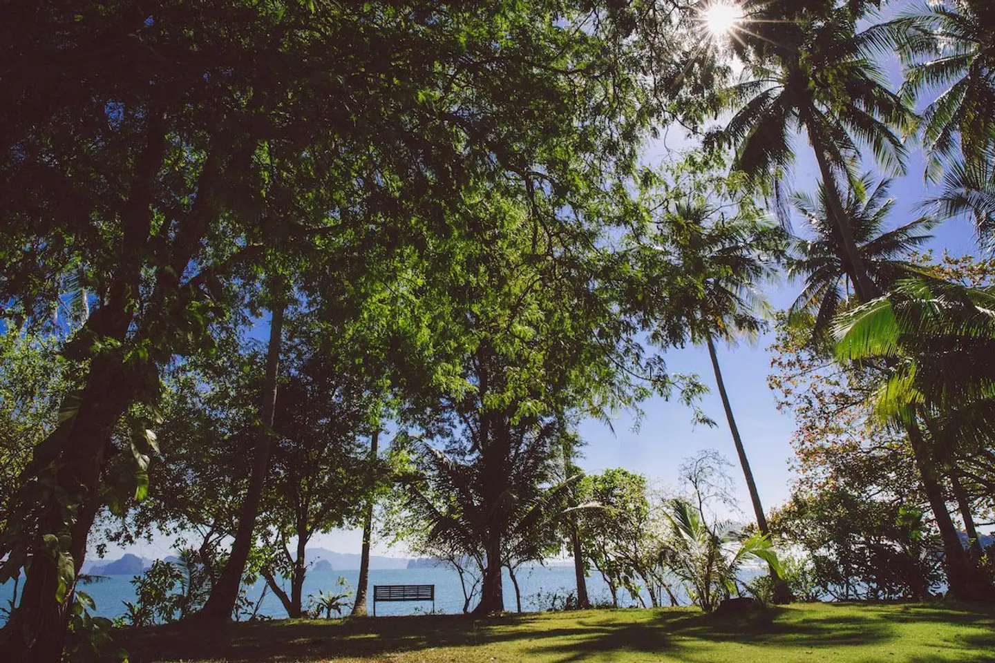 Koyao Bay Pavilions GARDEN