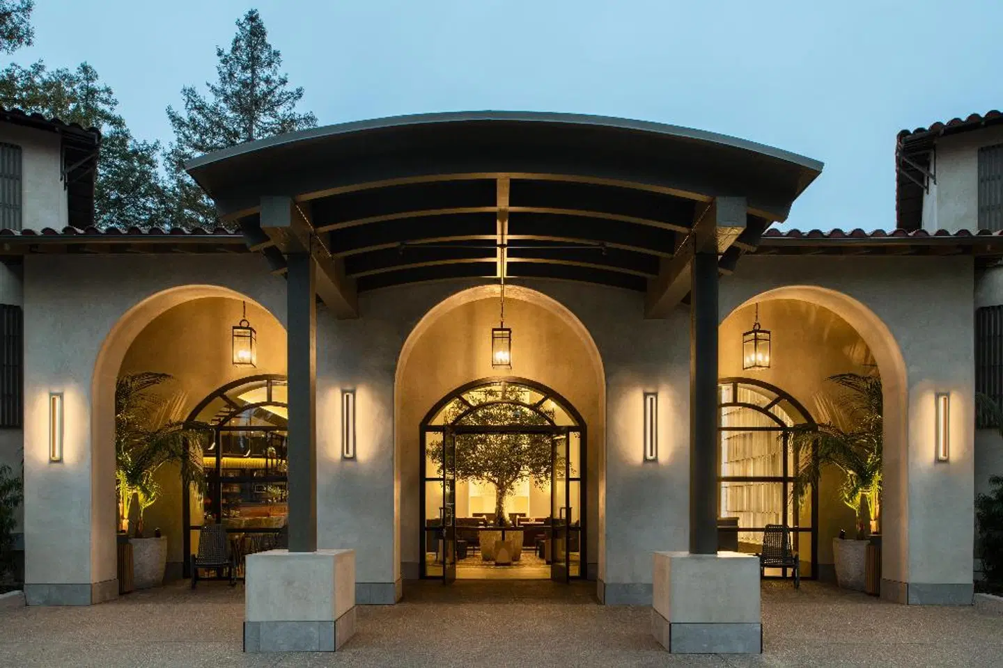 Embassy Suites by Hilton Napa Valley EXTERIOR