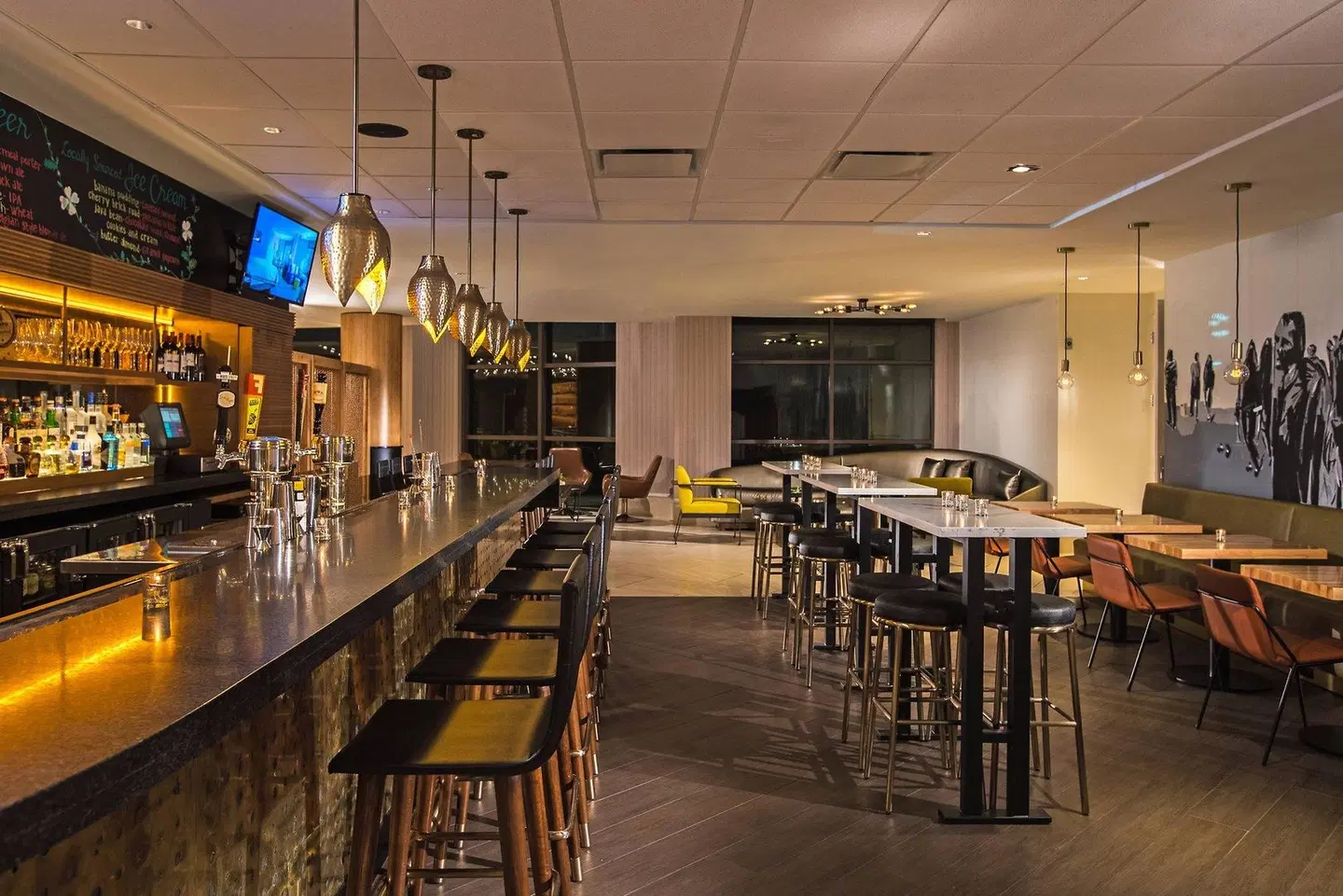 Renaissance Raleigh North Hills Hotel Bar