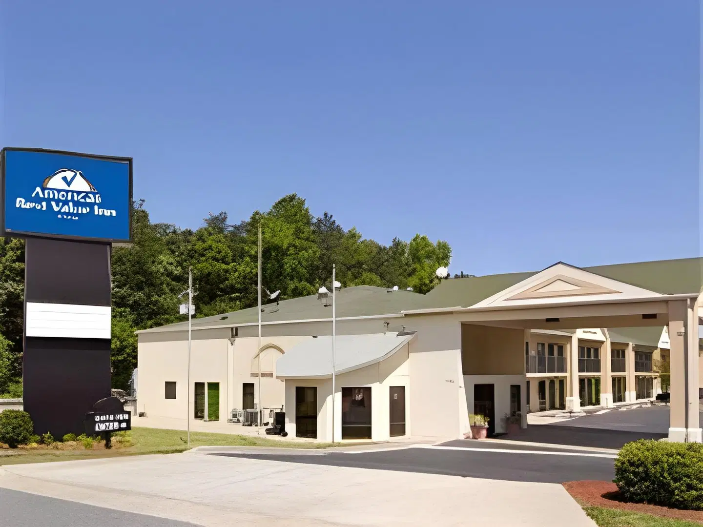 TownePlace Suites by Marriott Greensboro Coliseum Area EXTERIOR