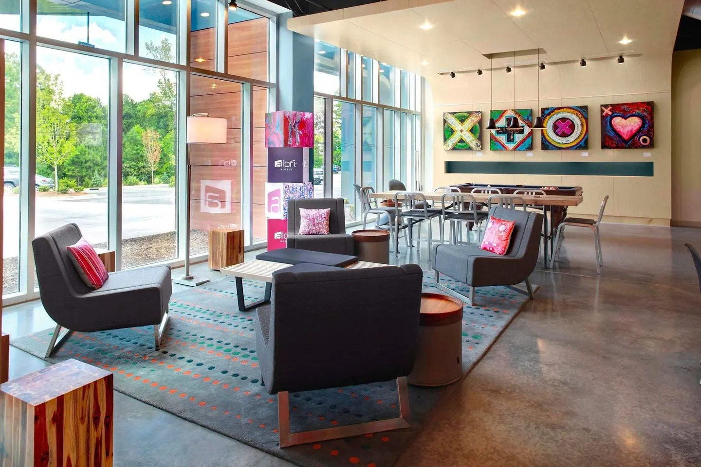 Aloft Raleigh-Durham Airport Brier Creek Bar