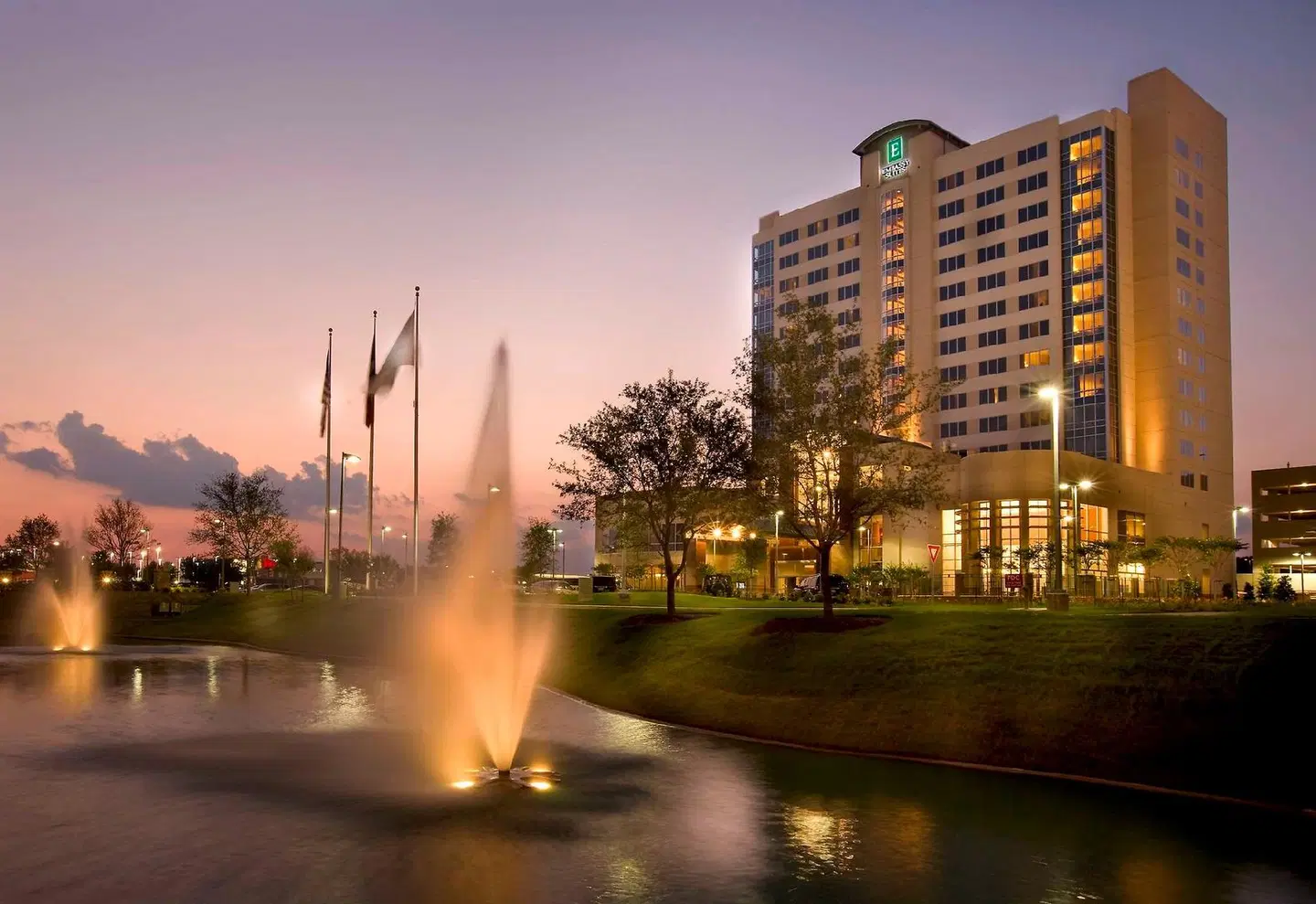 Embassy Suites by Hilton Houston-Energy Corridor EXTERIOR