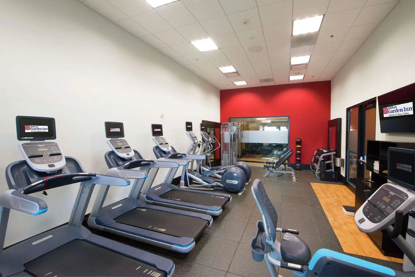 Hilton Garden Inn Raleigh /Crabtree Valley SPORTS_AND_LEISURE