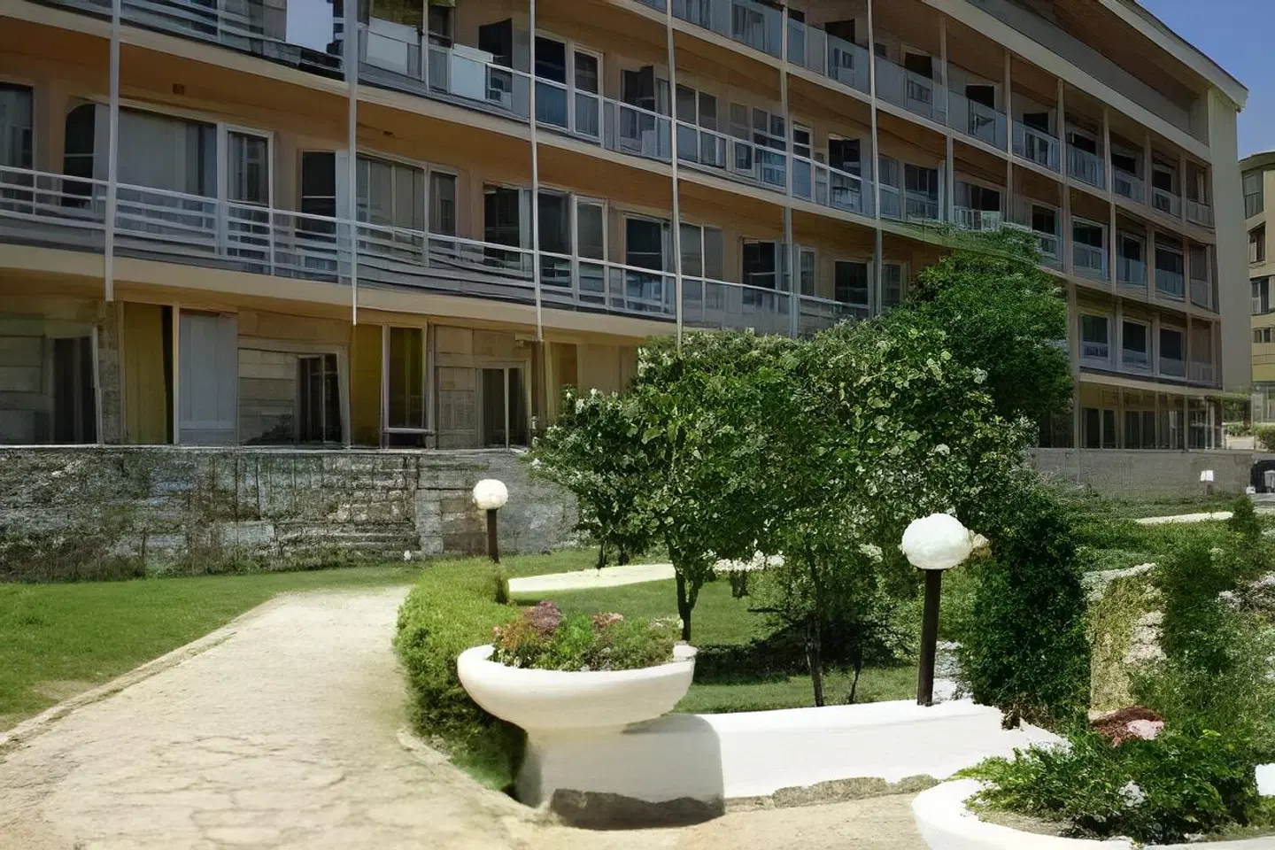 Vezhen Hotel EXTERIOR