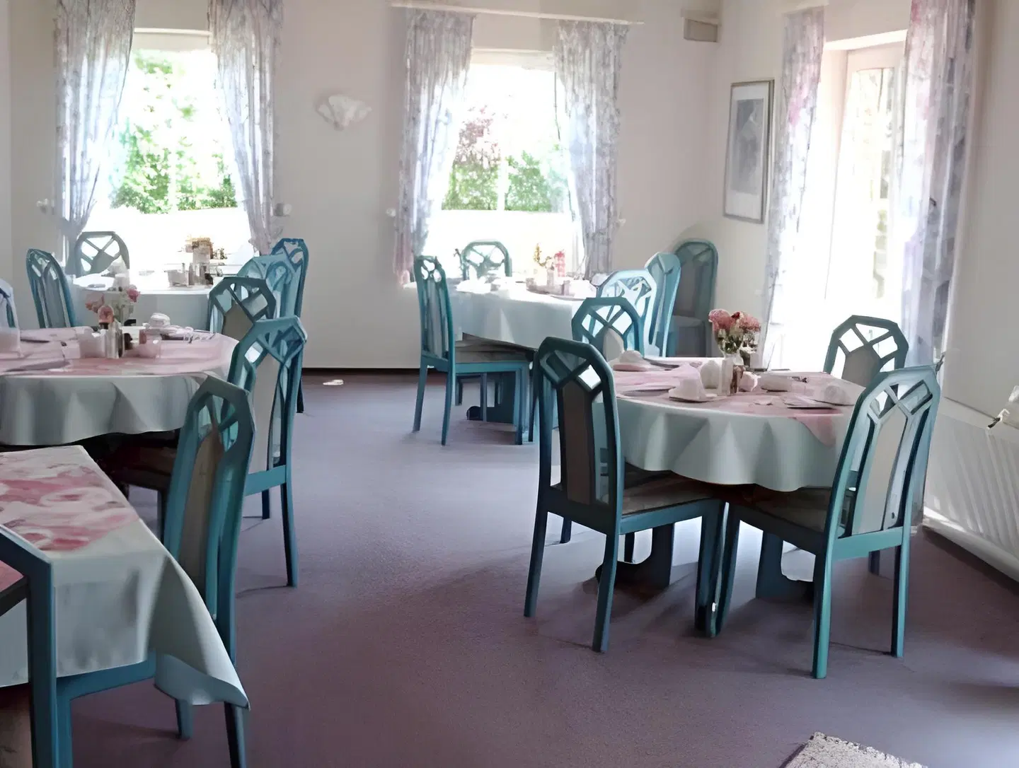 Flora Restaurant