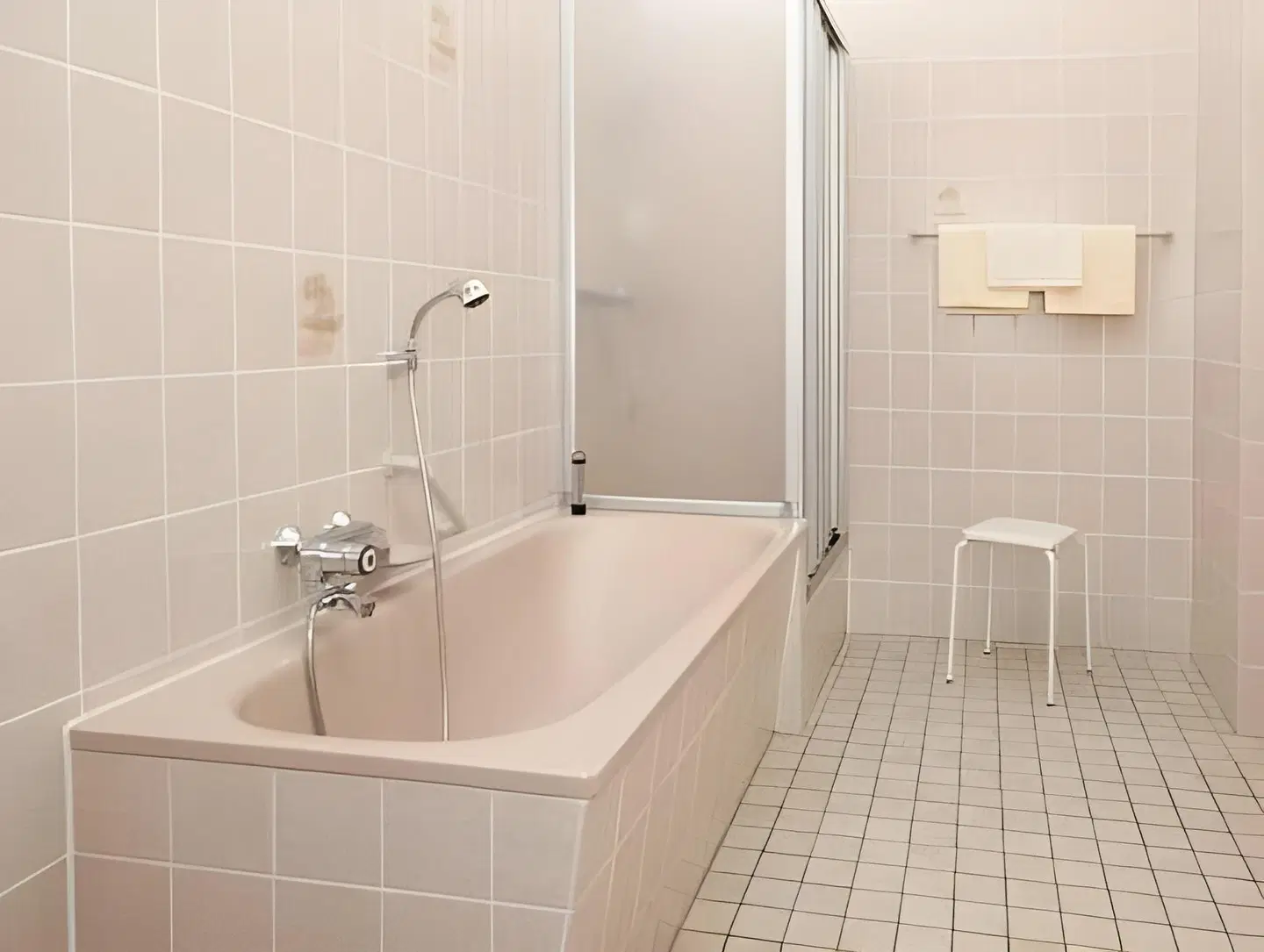 Am Steinberg Badezimmer