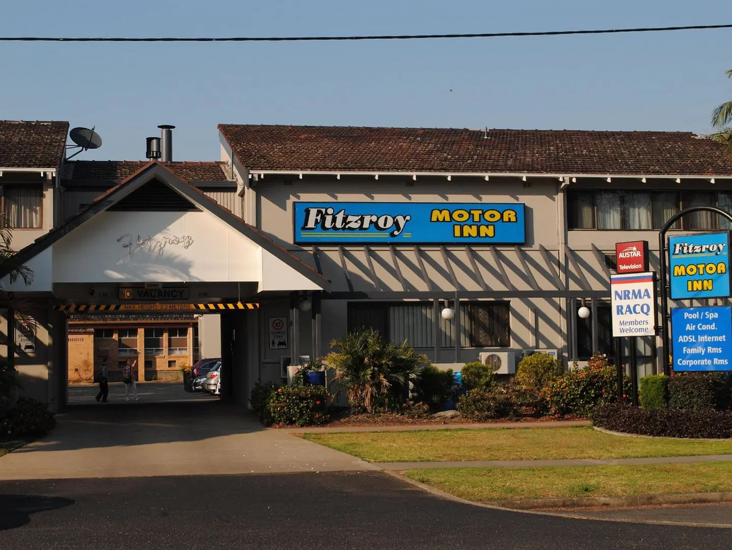 Fitzroy Motor Inn EXTERIOR