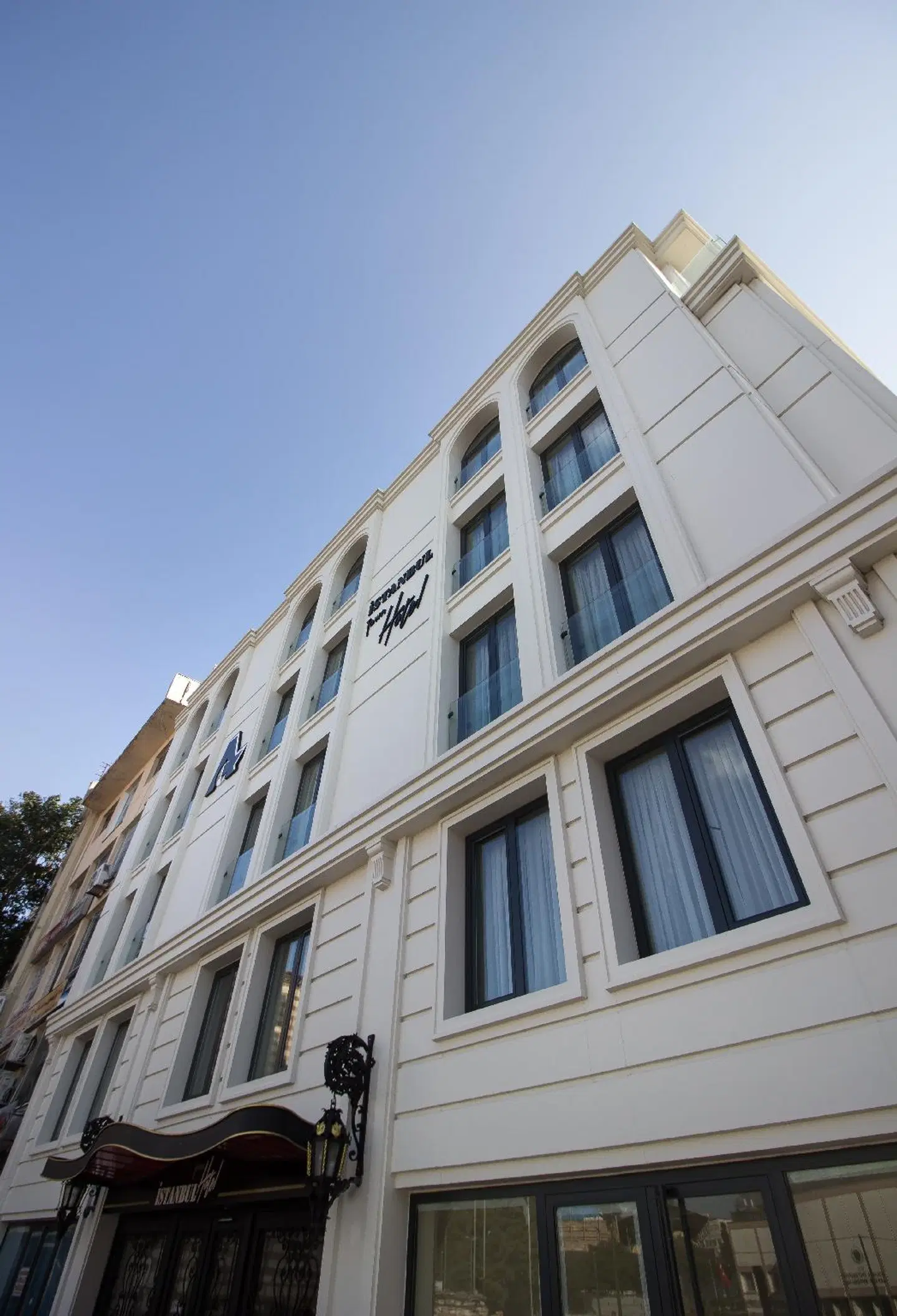 Istanbul Town Hotel EXTERIOR