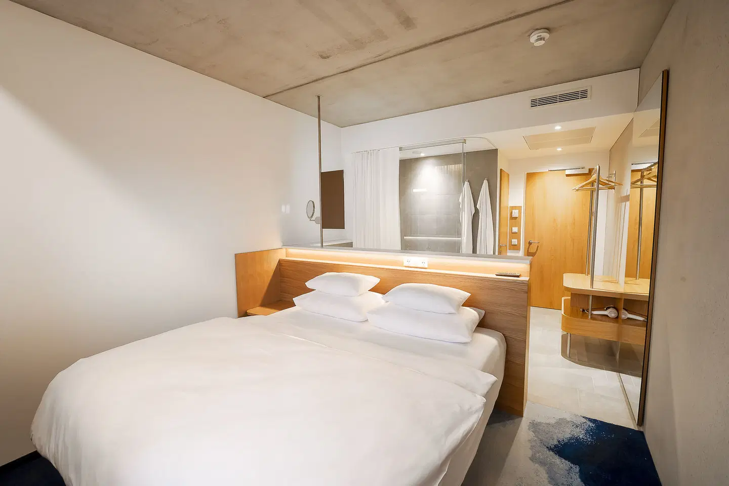 FIRMAMENT Hotel ROOM_EXAMPLE