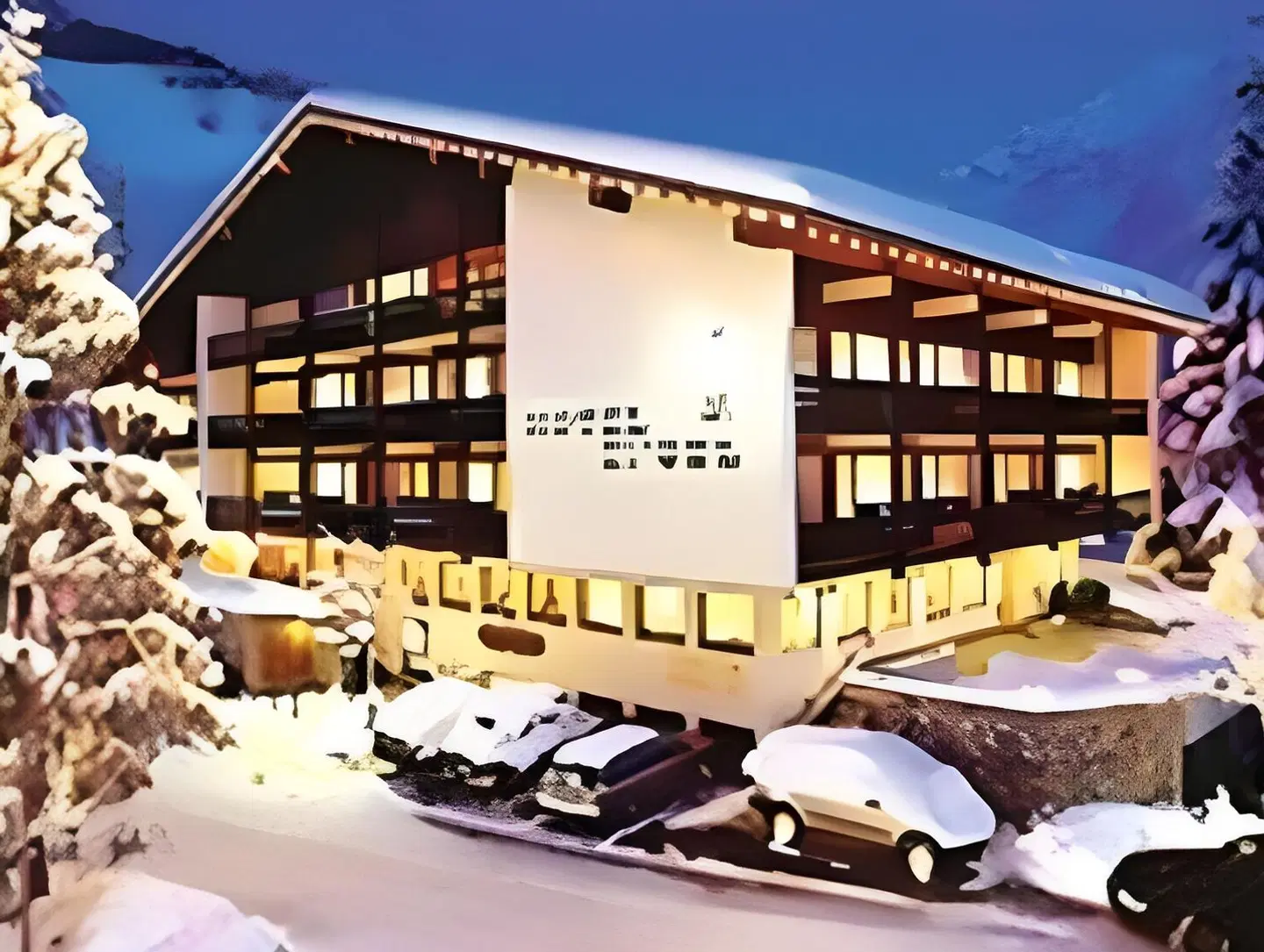 Engel EXTERIOR