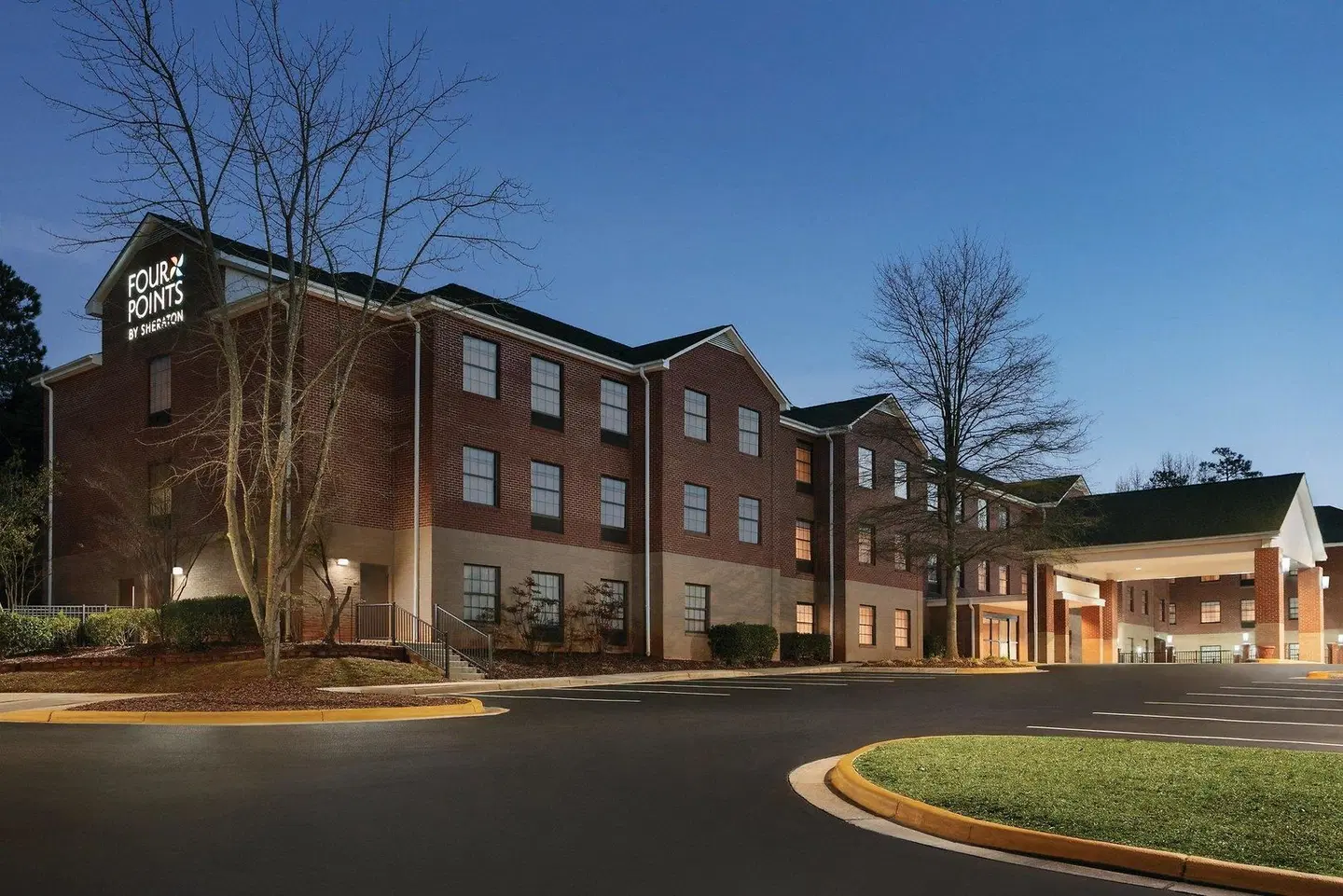 Four Points by Sheraton Raleigh Arena EXTERIOR