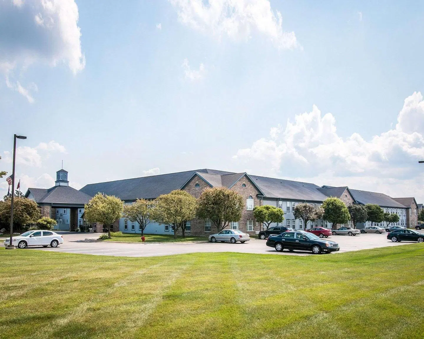 Comfort Inn & Suites and Conference Center EXTERIOR