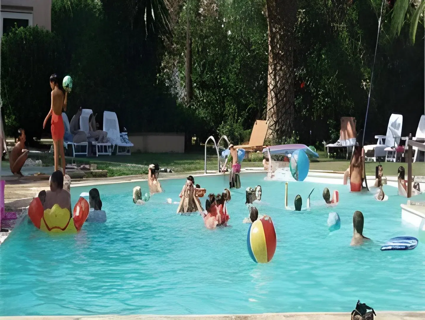 Folies Corfu Town Hotel Apartments OUTDOOR_POOL