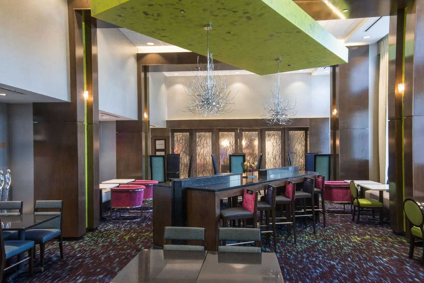 Hampton Inn & Suites Charlotte/Ballantyne Bar