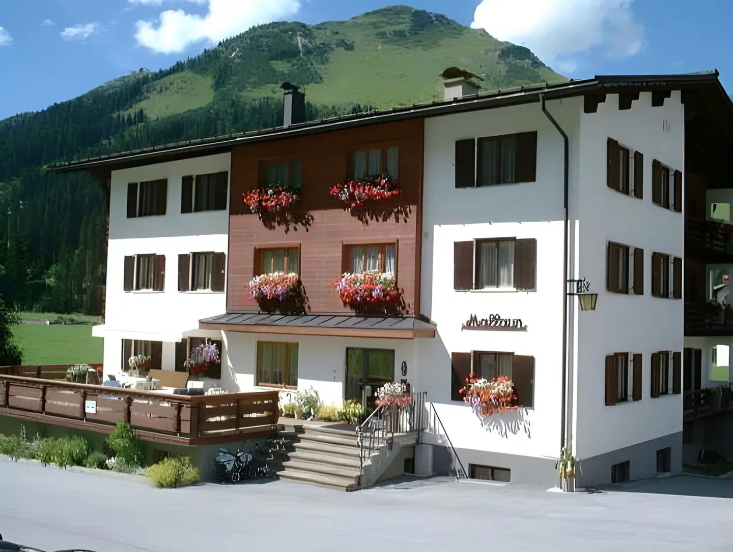 Pension Mallaun EXTERIOR