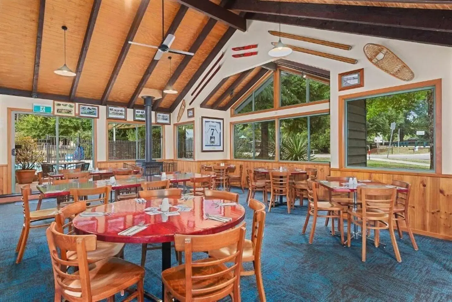Harrietville Hotel Motel Restaurant