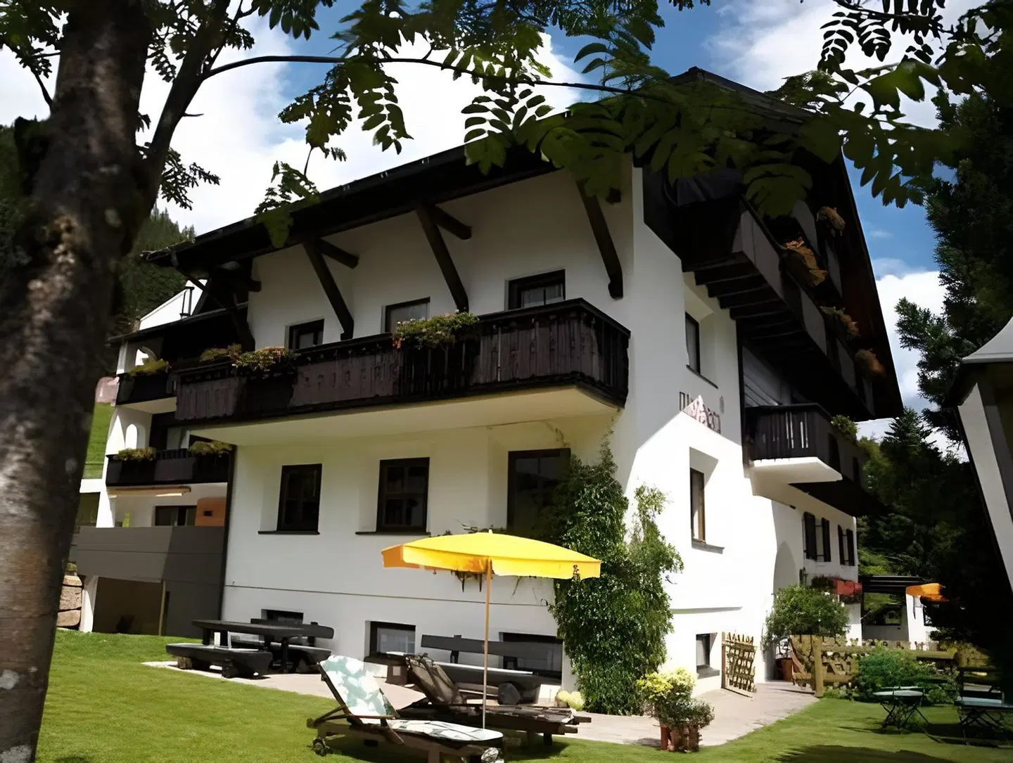 Familienhotel Mateera Gargellen / Montafon EXTERIOR