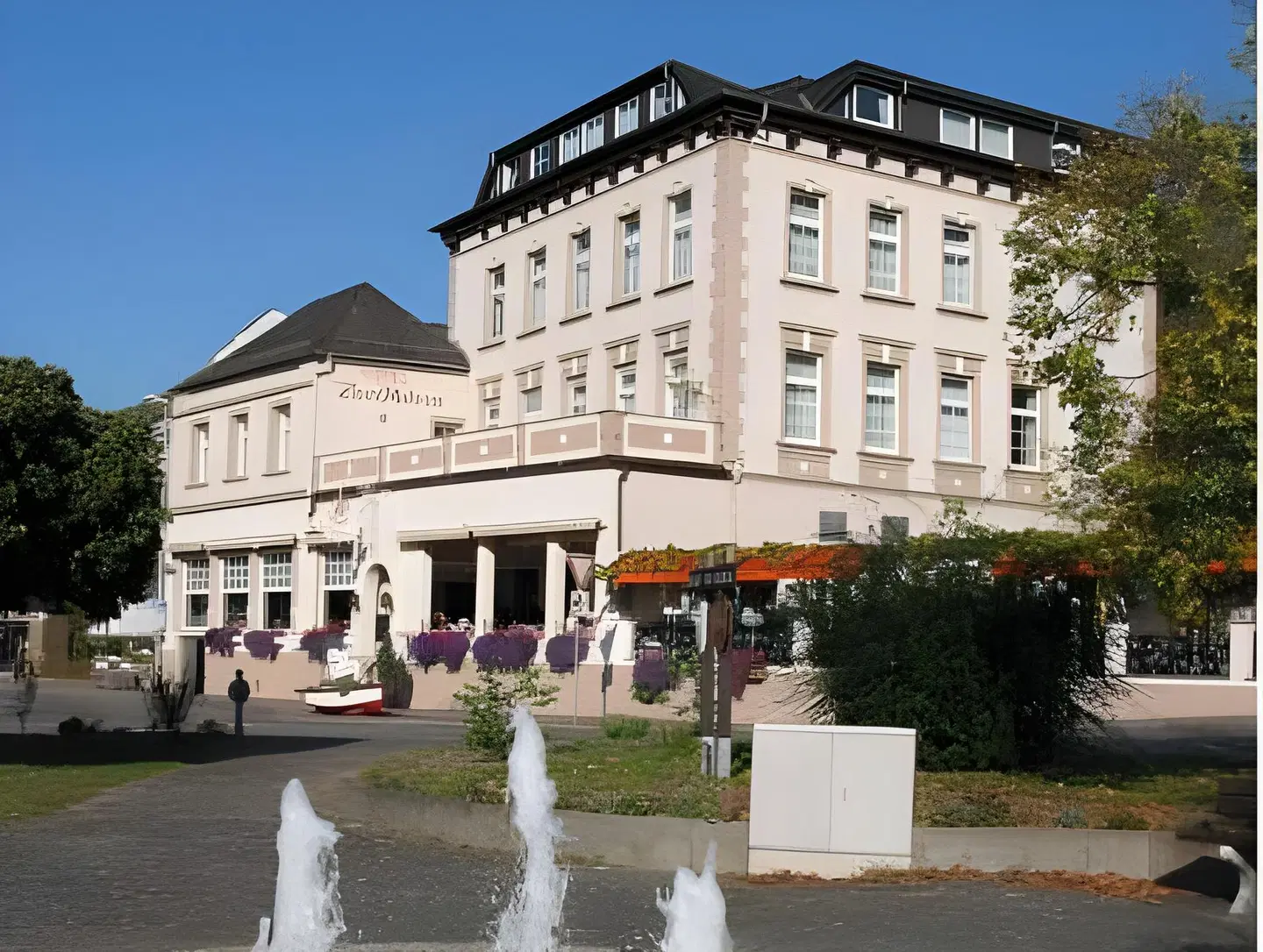 Zwei Mohren EXTERIOR