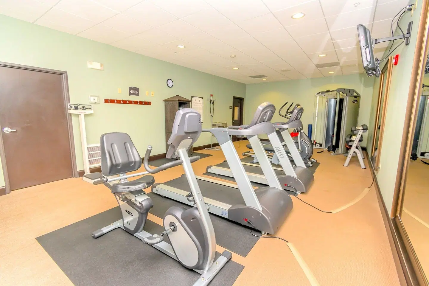Staybridge Suites Houston IAH - Beltway 8 by IHG SPORTS_AND_LEISURE