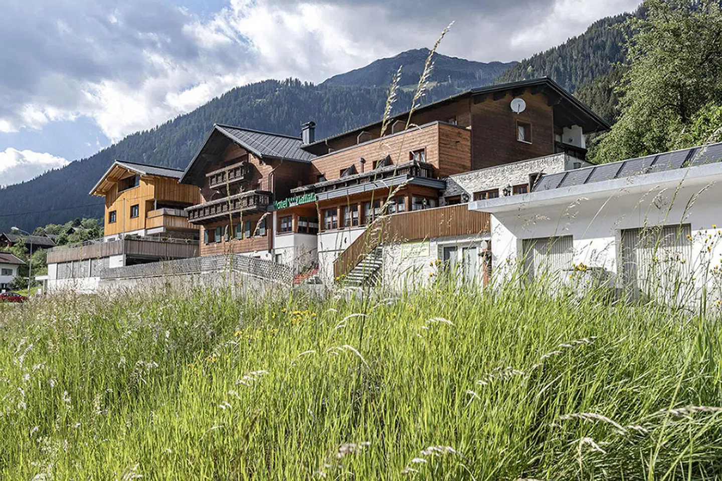 Vallüla EXTERIOR
