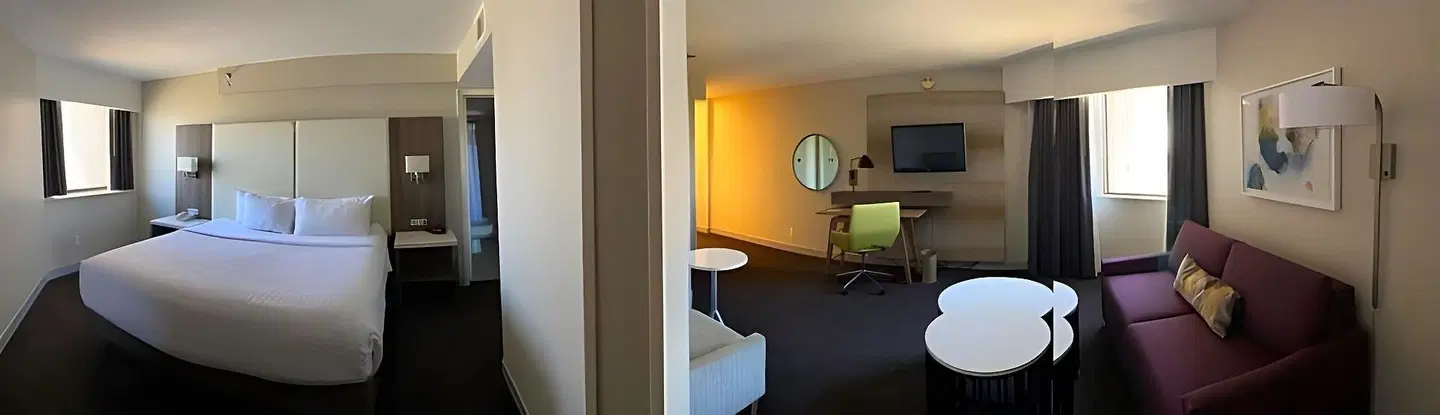 Crowne Plaza Houston Med Ctr-Galleria Area by IHG ROOM_EXAMPLE