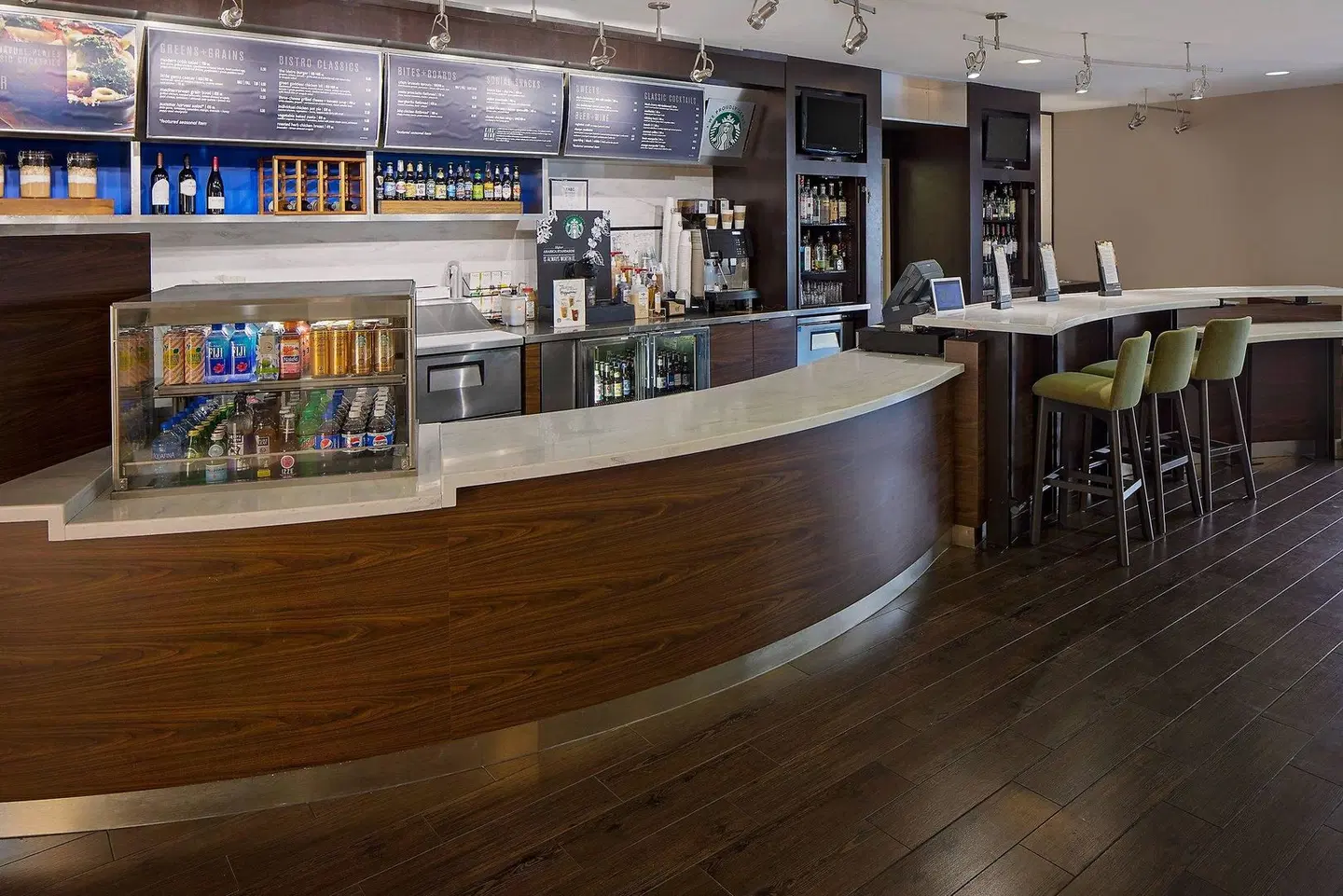Courtyard by Marriott Houston Westchase Bar