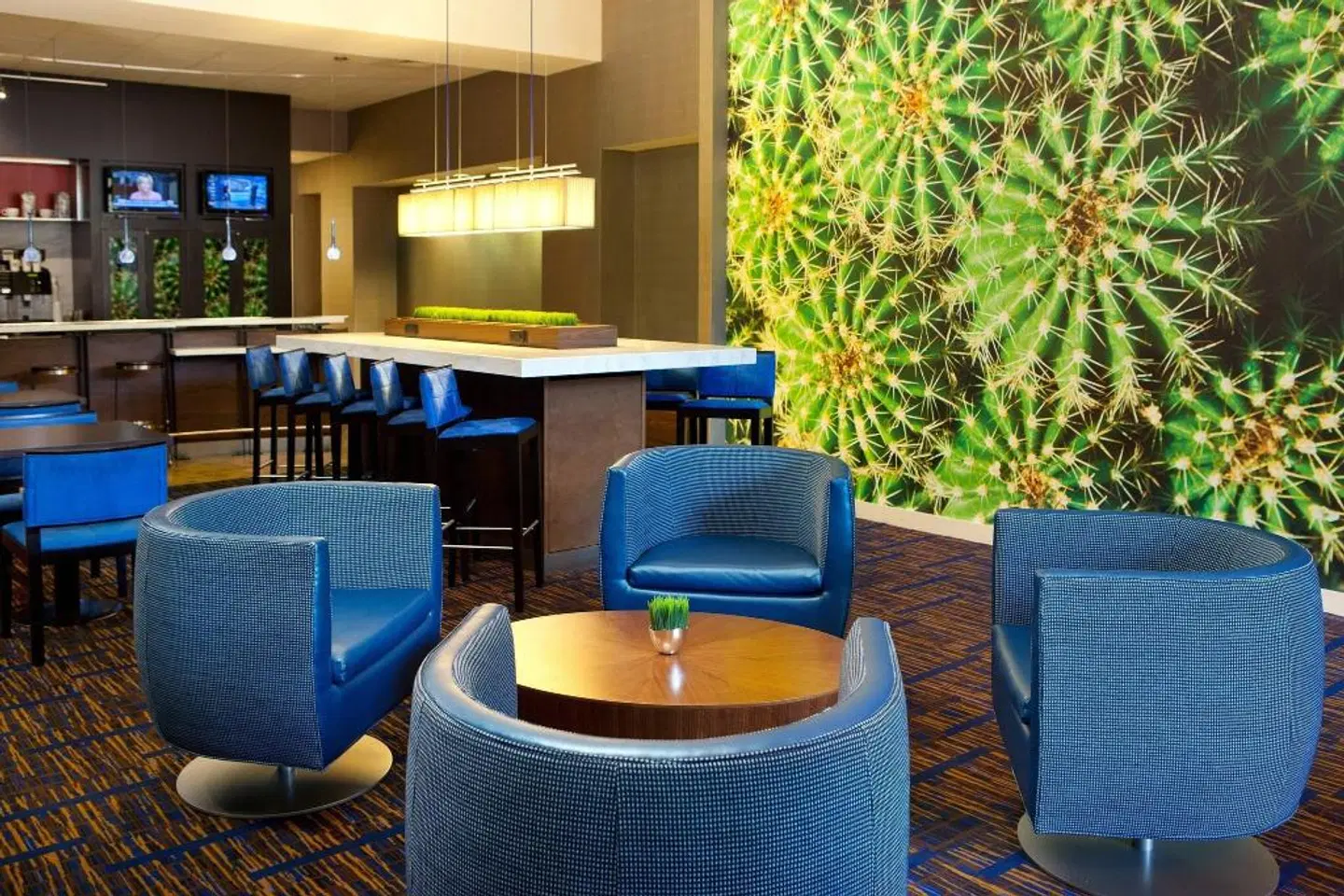 Courtyard by Marriott Houston Downtown/Convention Center Bar
