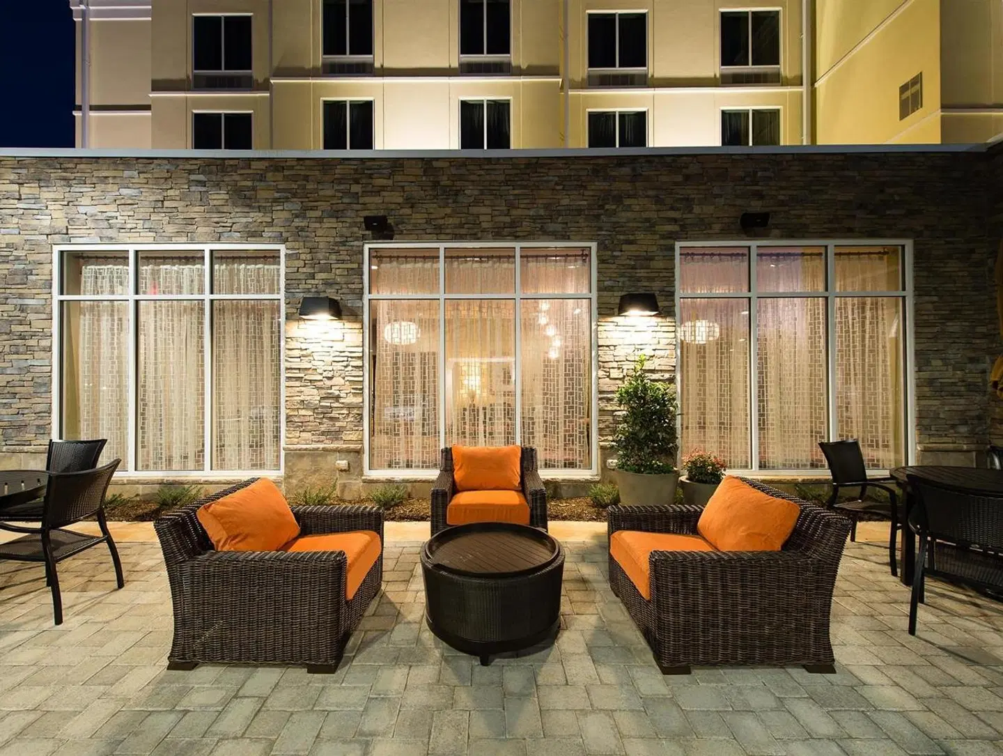 Hilton Garden Inn Charlotte Airport LOUNGE_LOBBY