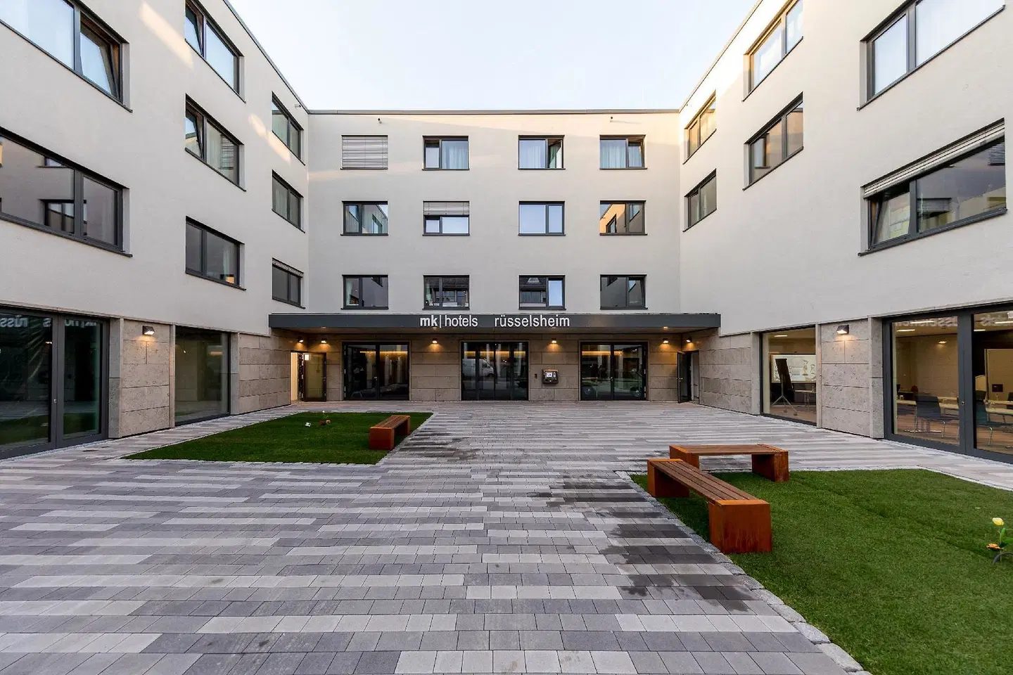 mk | hotel rüsselsheim EXTERIOR