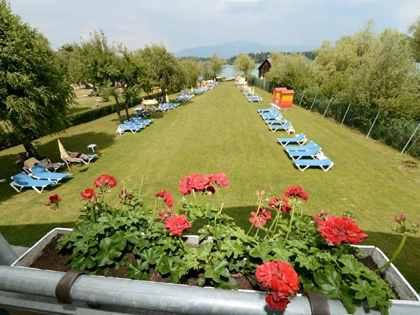 Strandhotel Faak am See Garten