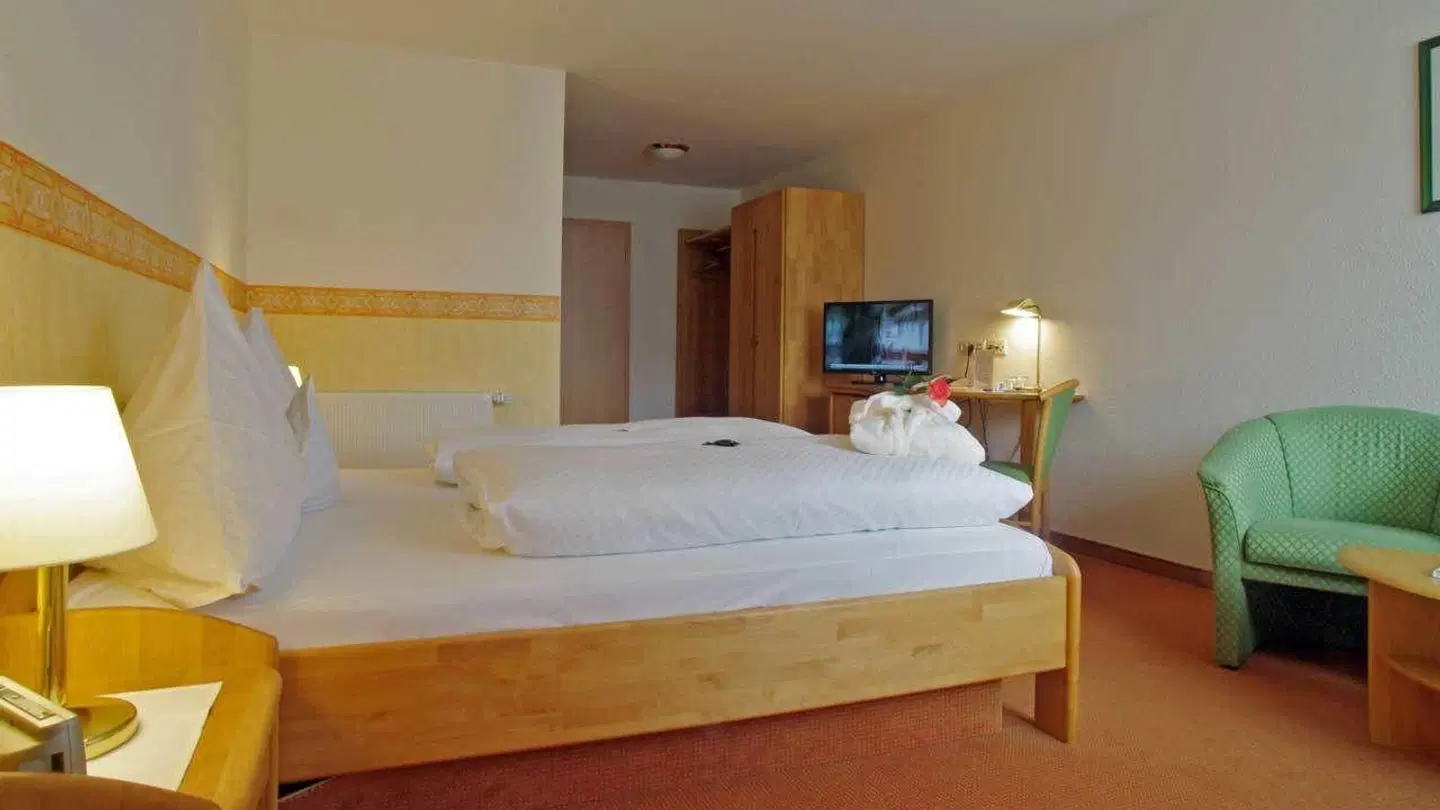 Hotel-Restaurant Räuber Lippoldskrug ROOM_EXAMPLE