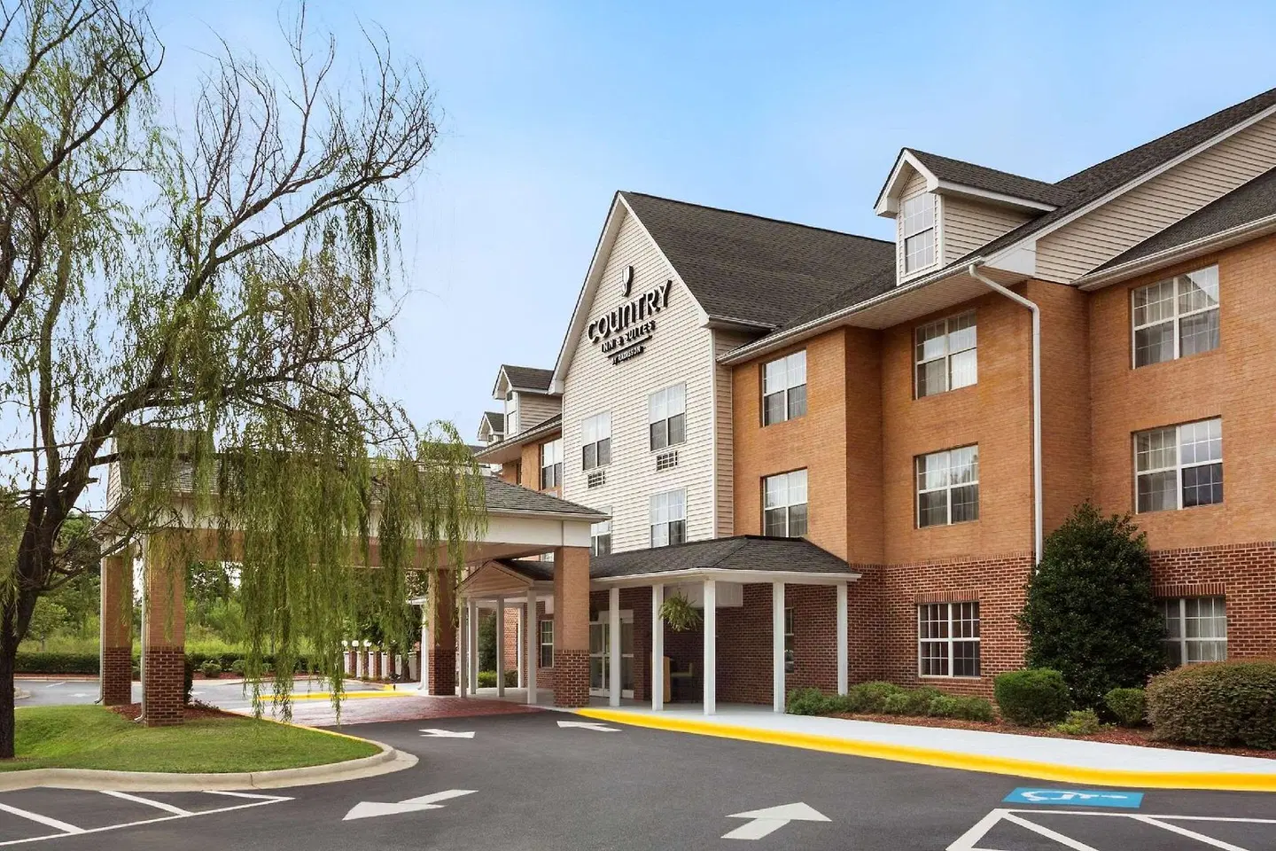 Country Inn & Suites by Radisson, Charlotte University Place, NC EXTERIOR