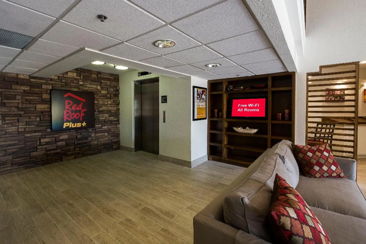 Red Roof Inn Houston Energy Corridor LOUNGE_LOBBY