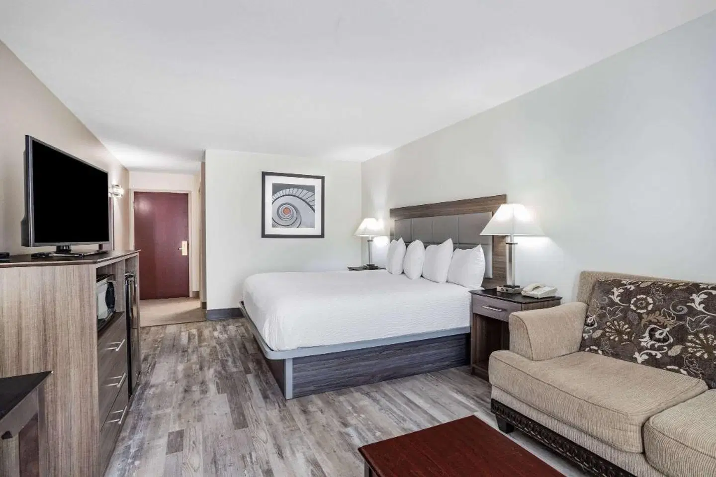 Ramada Hendersonville ROOM_EXAMPLE