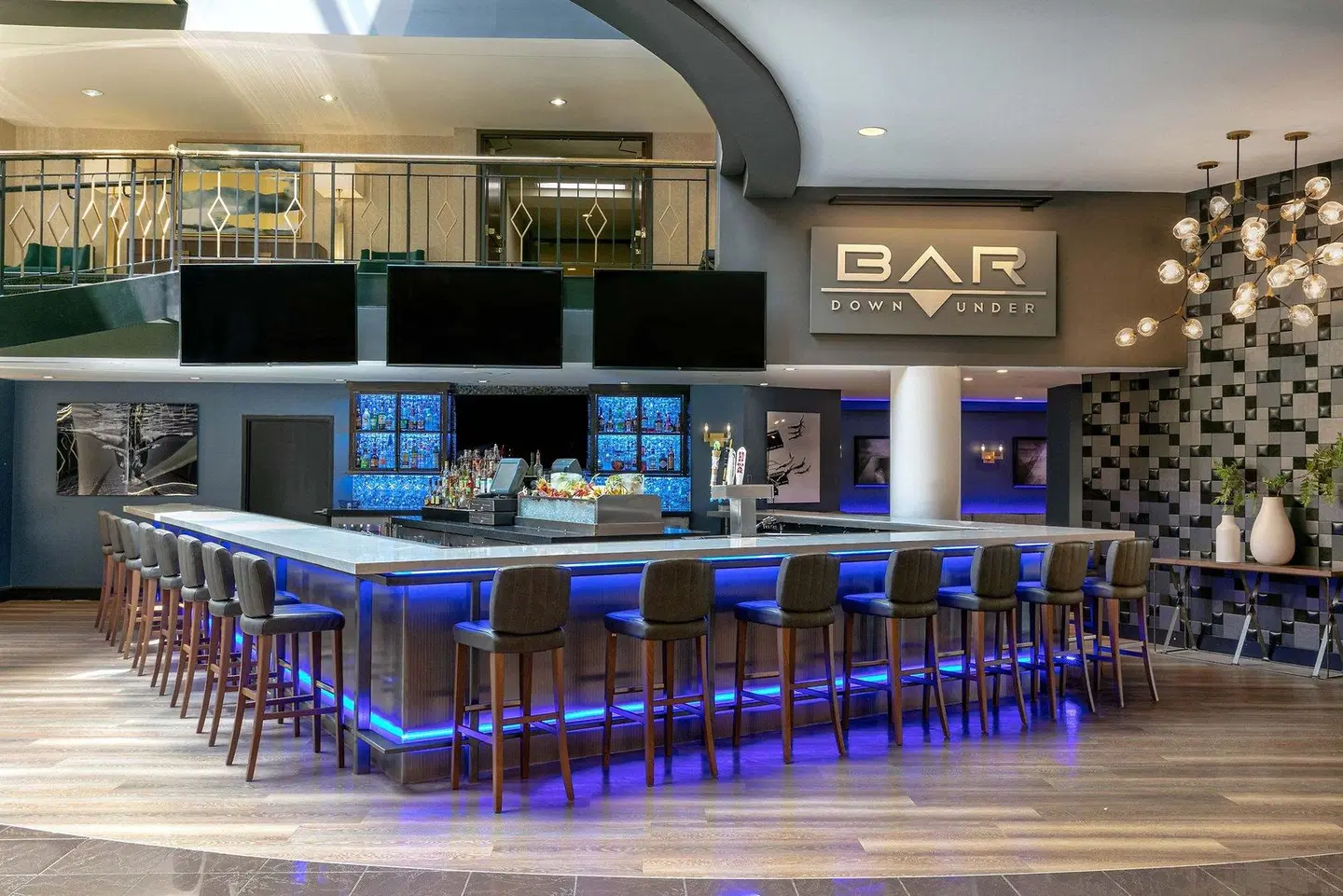Sheraton Greensboro Bar