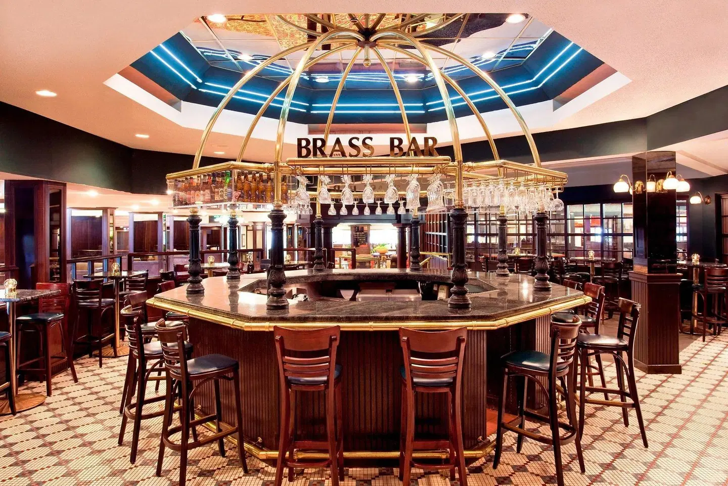 Sheraton Greensboro Bar