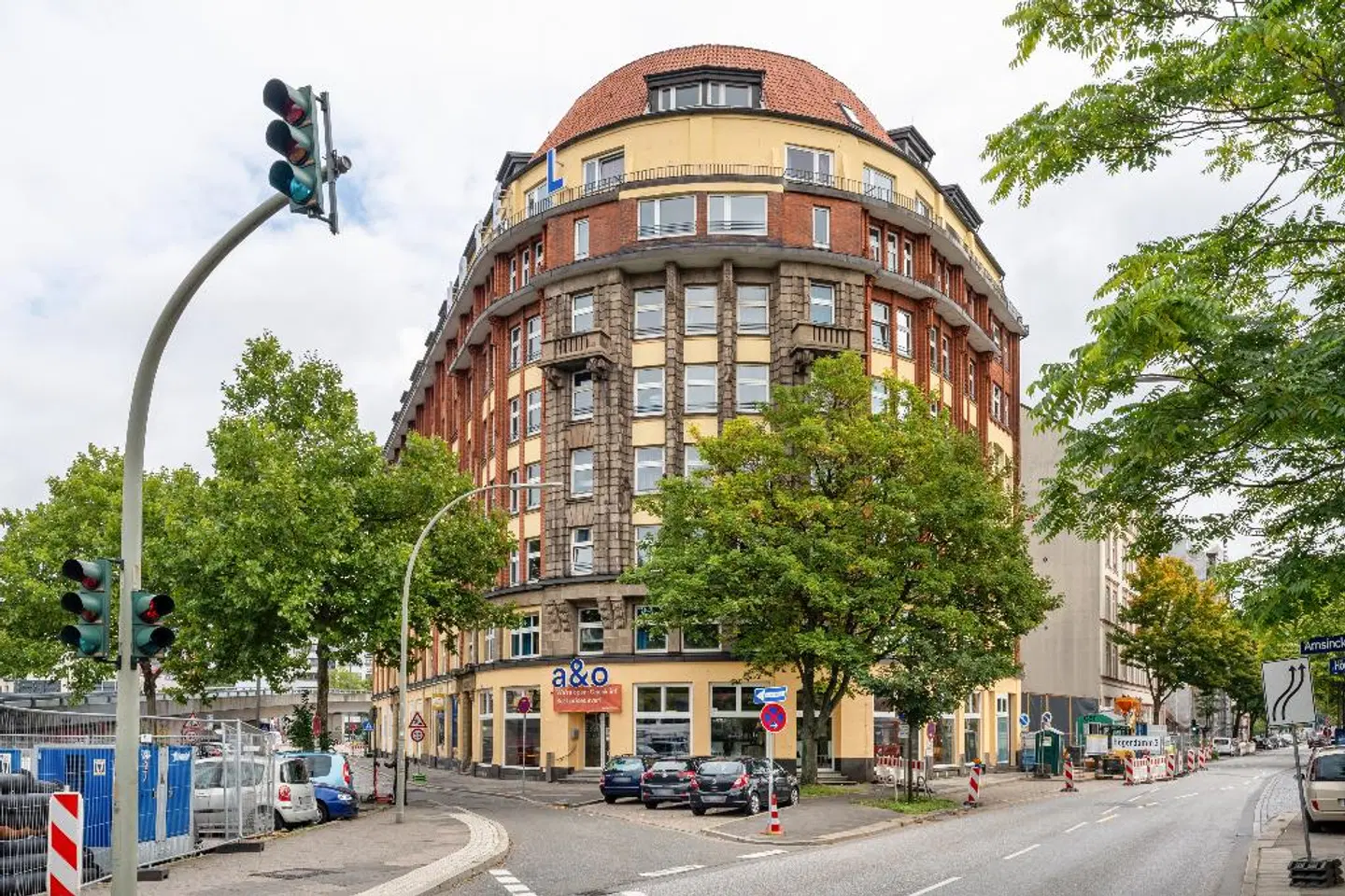 a&o Hamburg Hauptbahnhof EXTERIOR