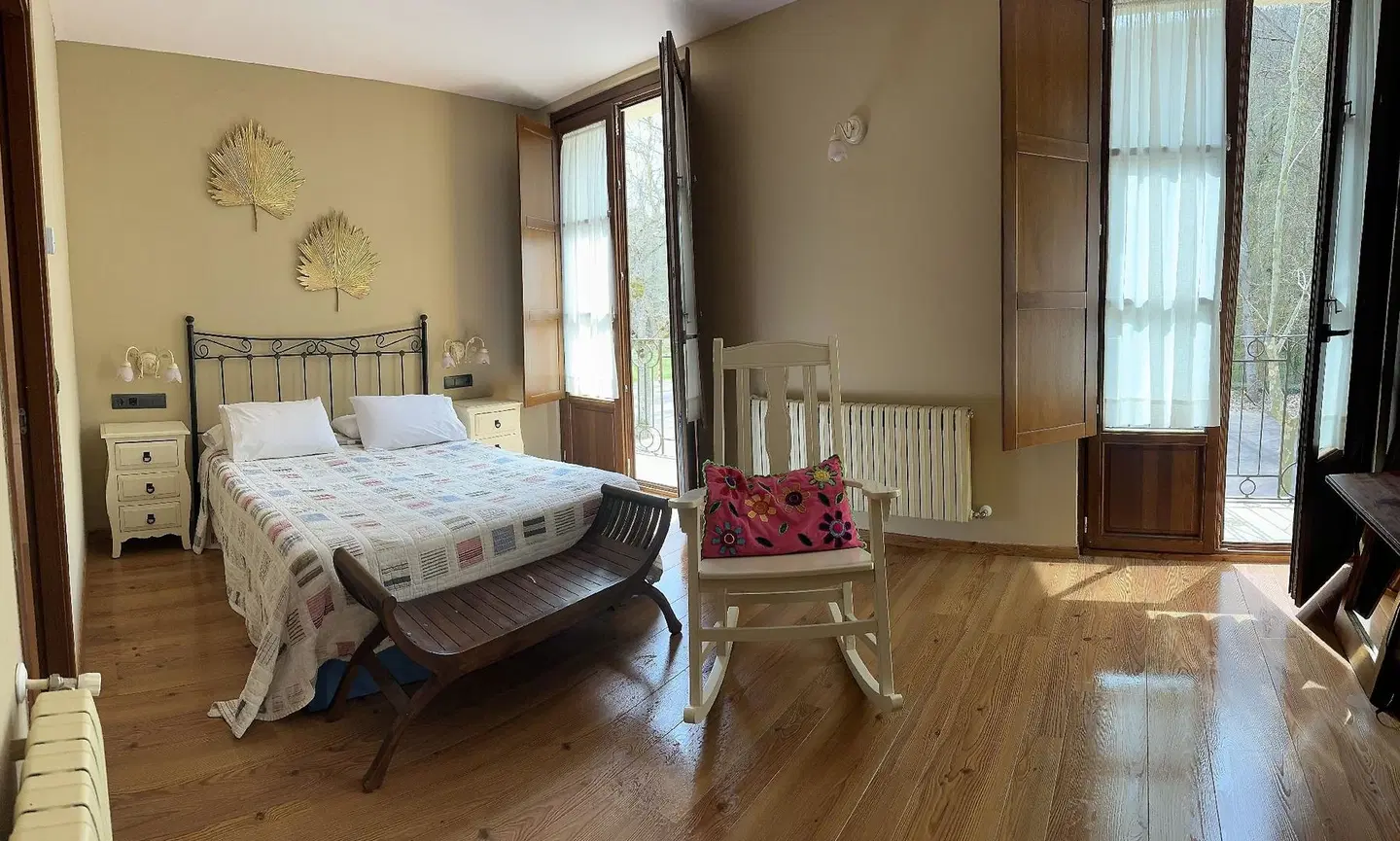Valle del Silencio ROOM_EXAMPLE